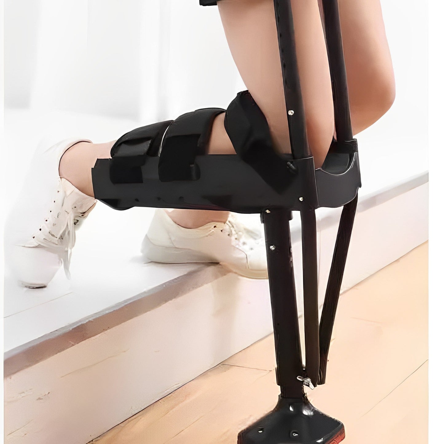 Medical Grade Hands Free Knee Crutch